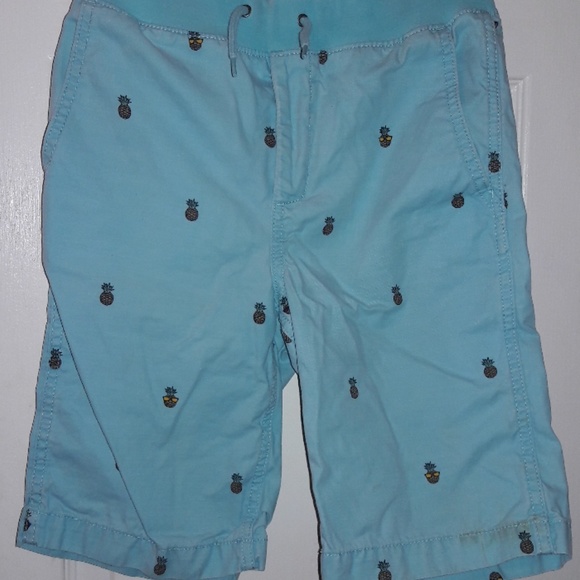 GAP Other - BOGOGap pull on chino shorts with pineapple design